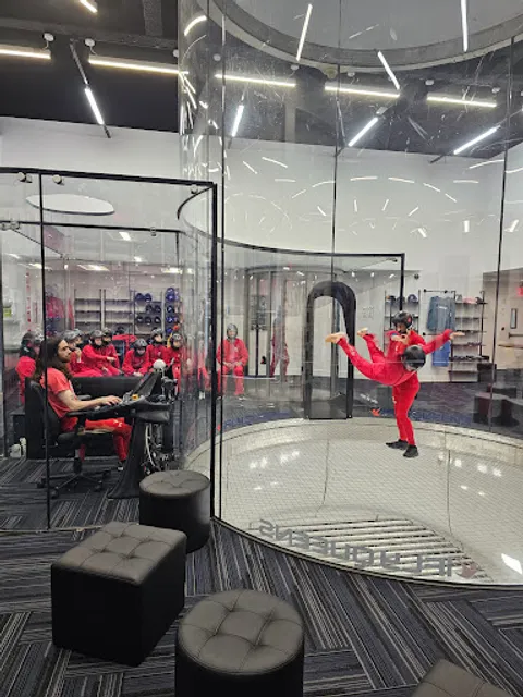 iFLY Indoor Skydiving New York-Queens