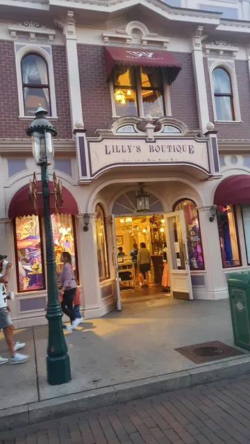 Lilly's Boutique