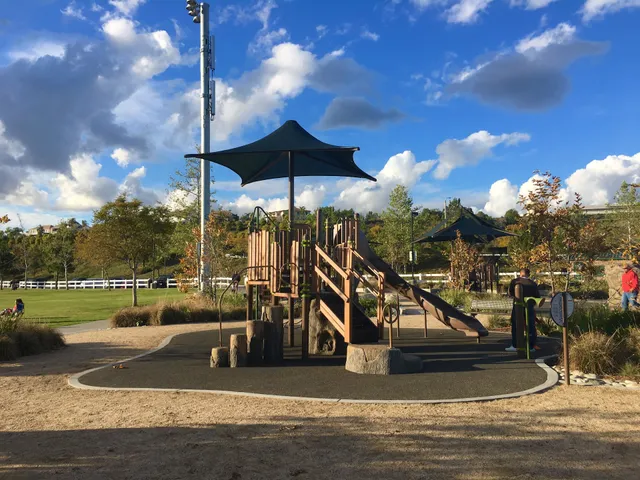 Vista Del Verde Park