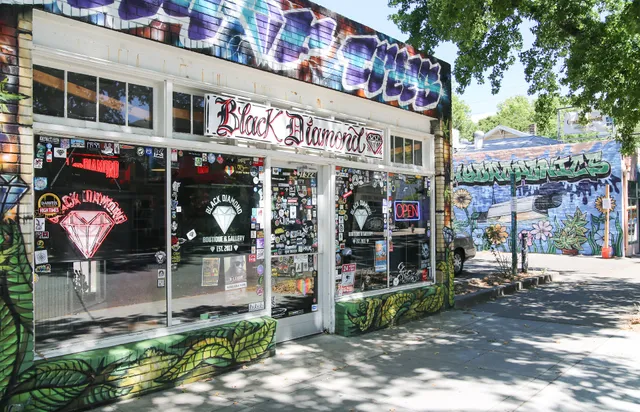 Black Diamond Boutique