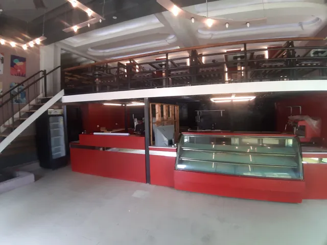 Retina Pizzeria & Cafe