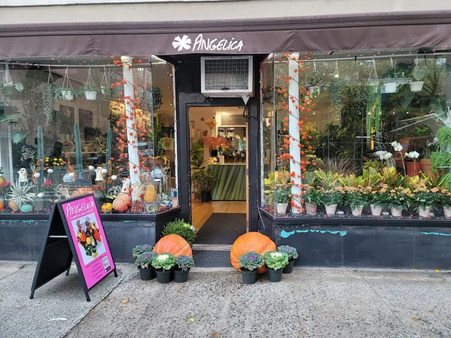 Angelica Flowers & Flowers on the Park