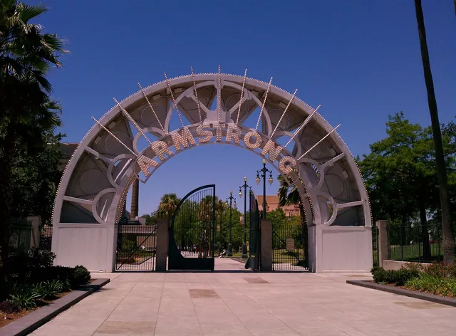 Courtyard by Marriott New Orleans Warehouse Arts District