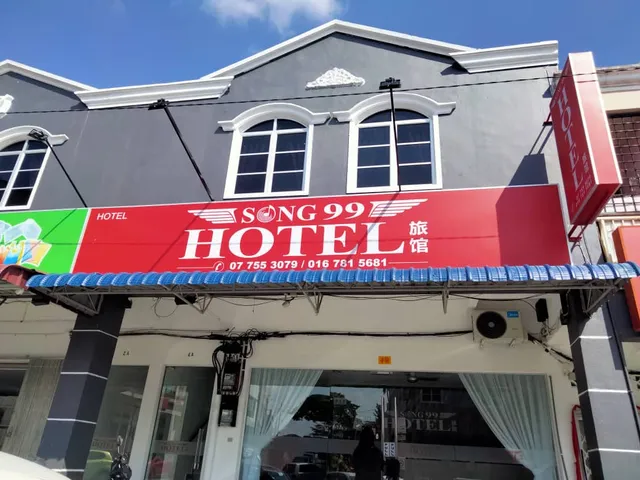 Song 99 hotel