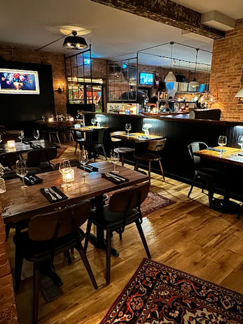 Centro Wood Fired Kitchen