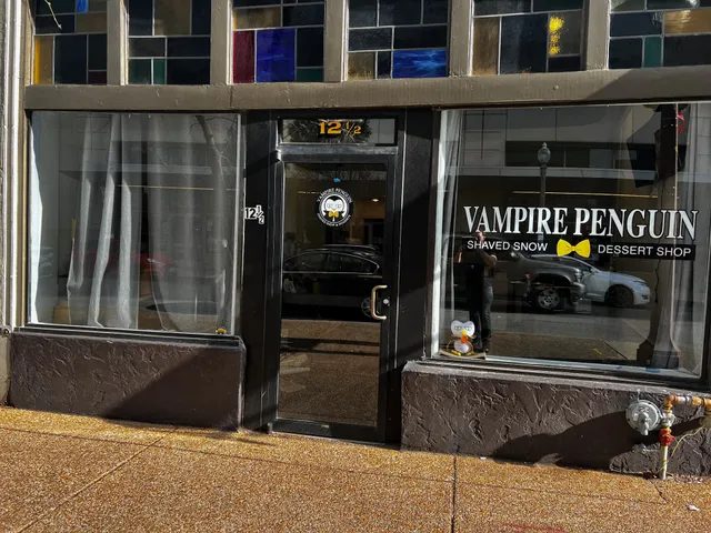 Vampire Penguin Shaved Snow and Desserts