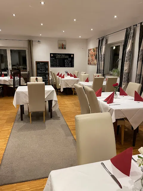Villa Italiano Ristorante Pizzeria Holzofen