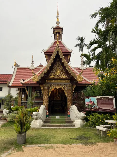 Wat Dok Kham