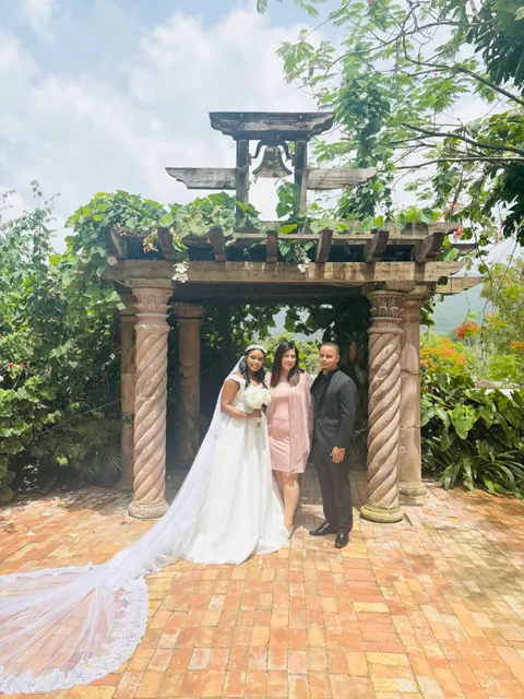 Siesta Alegre Food & Bar