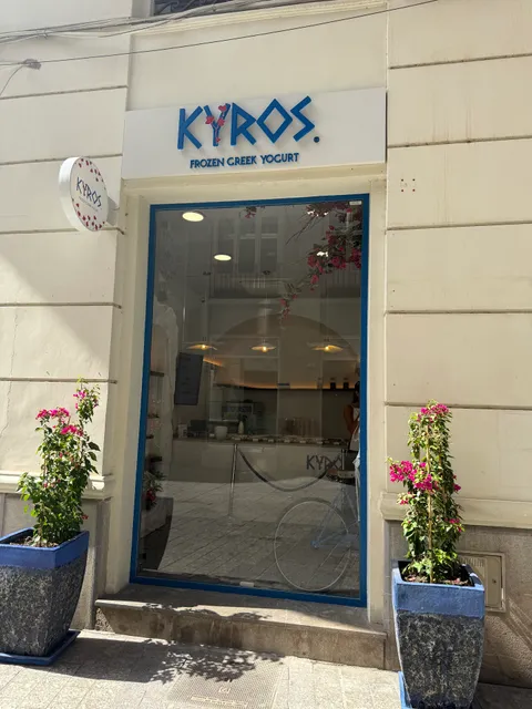 KYROS Frozen Greek Yogurt