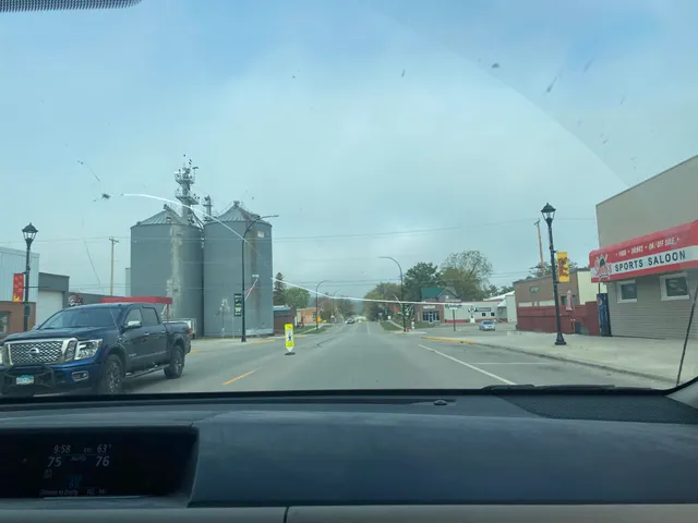 Shari's Sports Saloon & Lanes