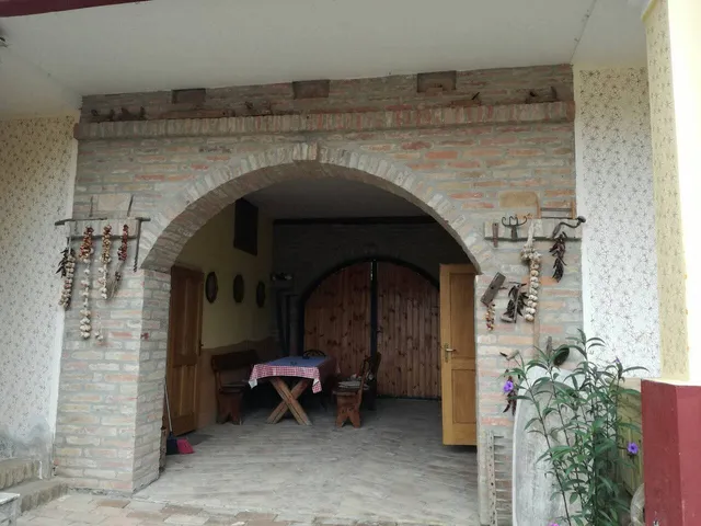 Guest house Jurini Dvori