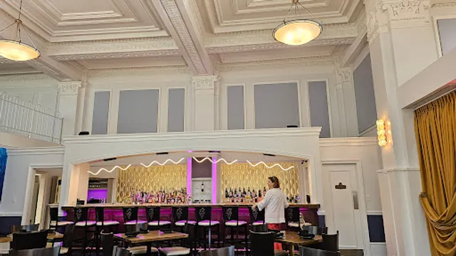 Mermaid Winery & Restaurant