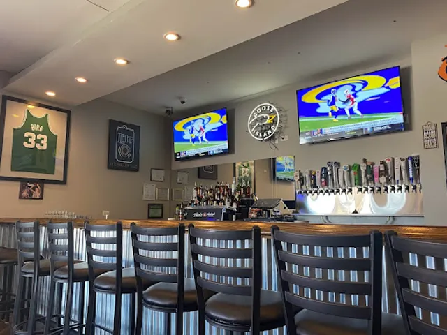 Uncle Buds Bar and Grill