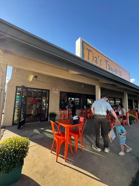 Tia's Taqueria