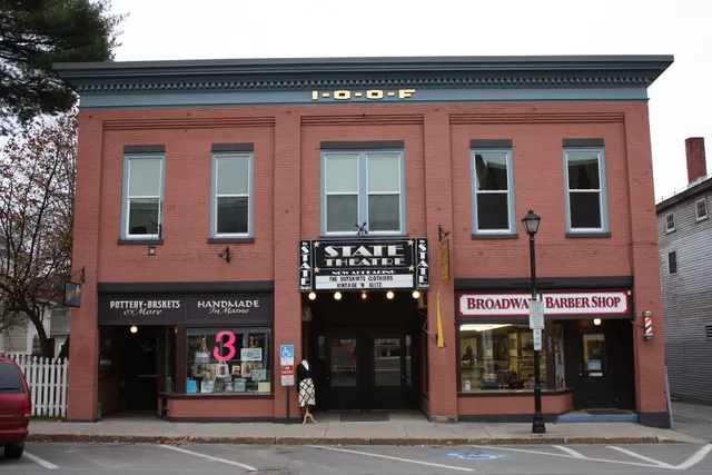 Outskirts Vintage Clothing