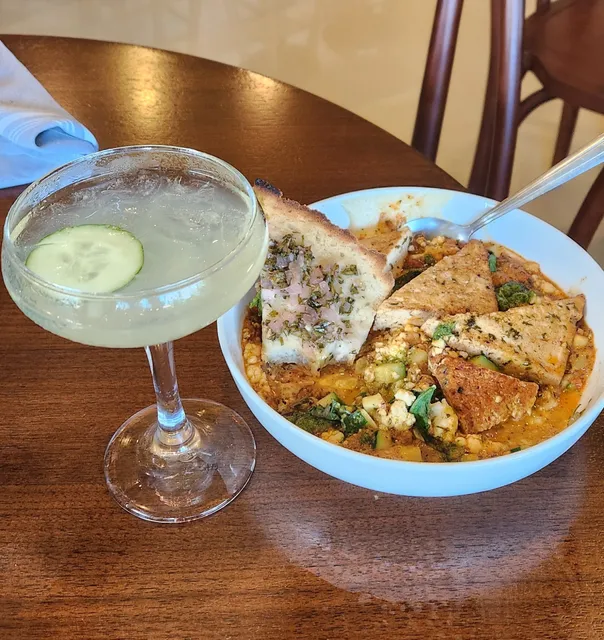 Bea's Fine Foods + All Day Cafe