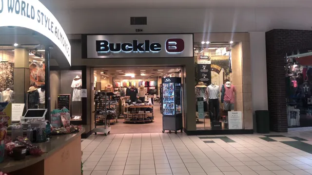 Buckle