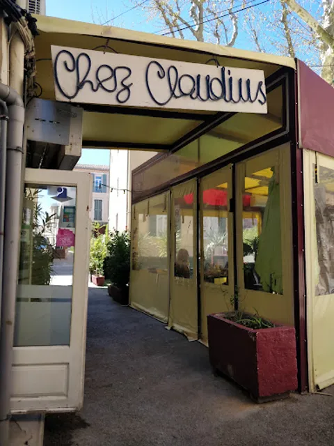 Chez Claudius