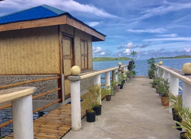 BELLA LOUISE HOUSE BAR AND RESTO