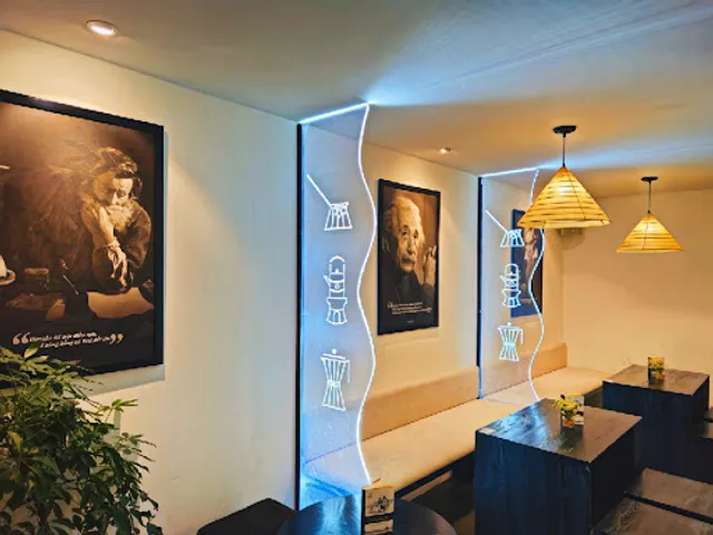 Thế Giới Cà Phê Trung Nguyên Legend