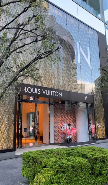 ルイ･ヴィトン 大阪ヒルトンプラザ店