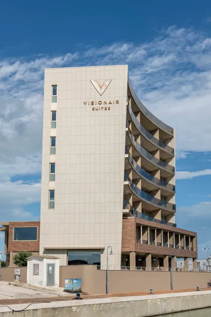 Visionair Suites