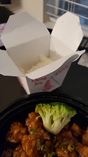 Chi Thai:Chinese & Thai Cuisine