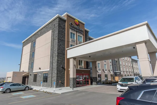 Comfort Inn & Suites Calgary Airport North