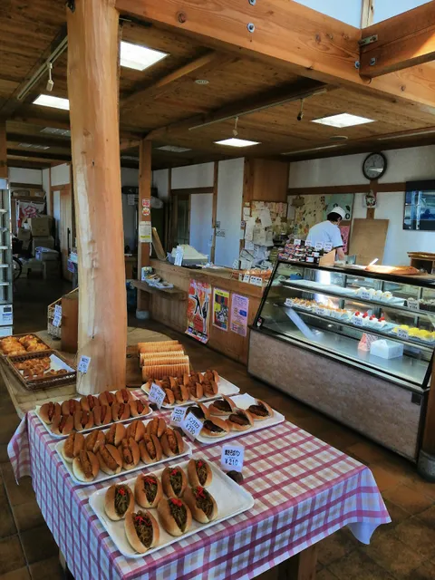 シャルモンベーカリー