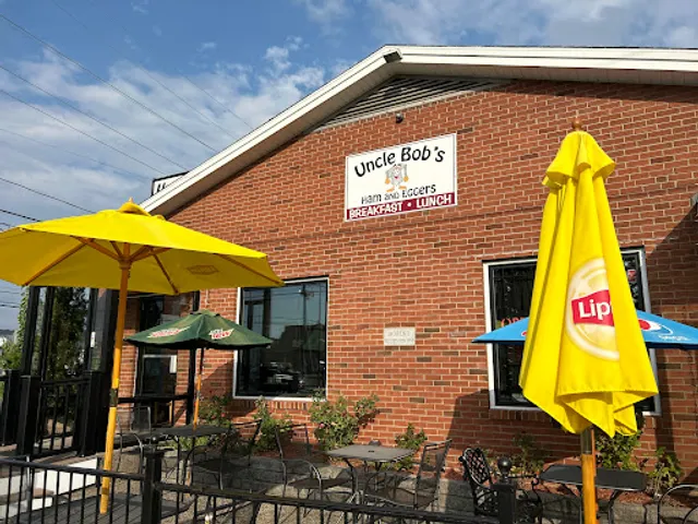 Uncle Bob's Ham & Eggers