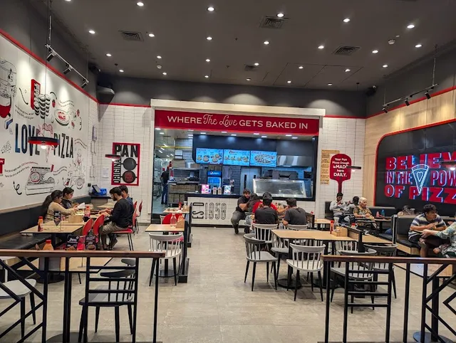 Pizza Hut | Wakad, Pune