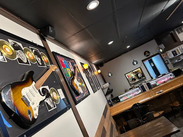 Sapporo Rock & Roll Sushi