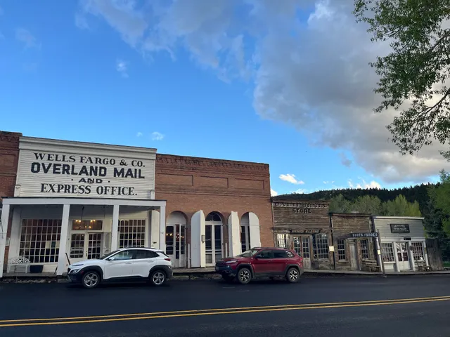 Wells Fargo Steakhouse & Eatery