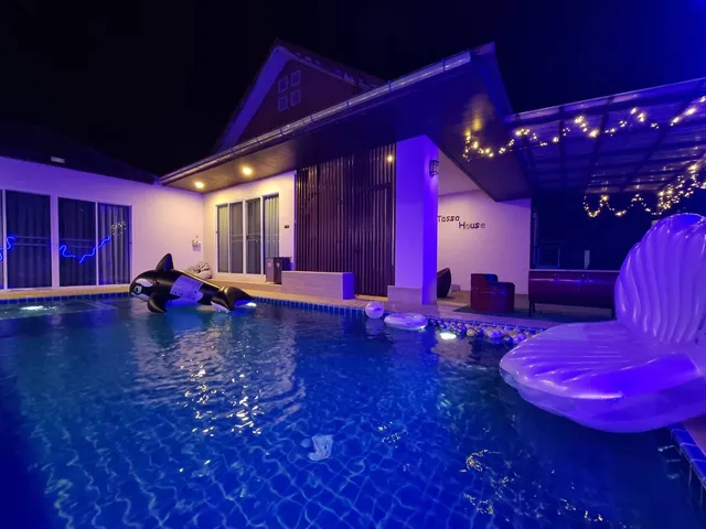 Tassa House pool villa