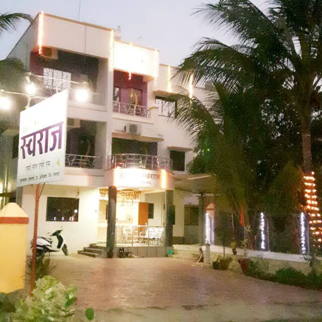Swaraj Hotel