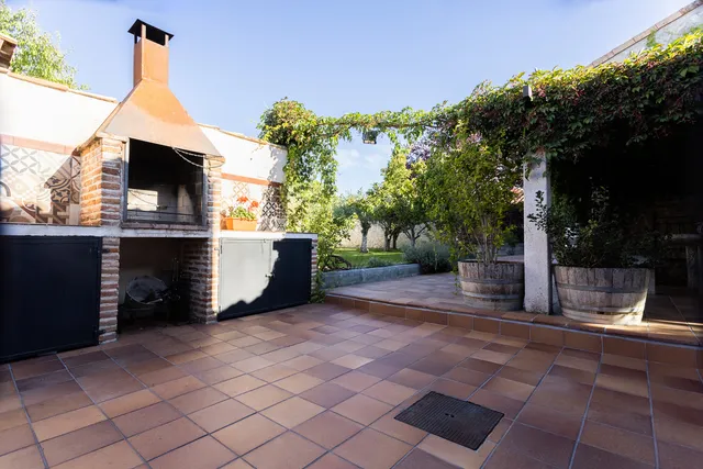 Casa Rural La Moderna S.L.