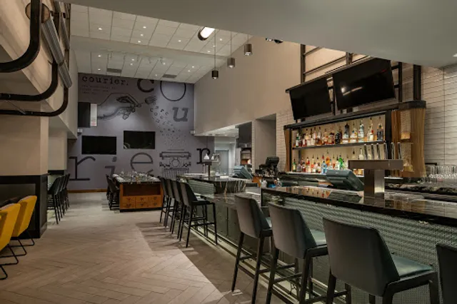 Courier Kitchen & Bar