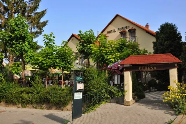 Hotel Peresa