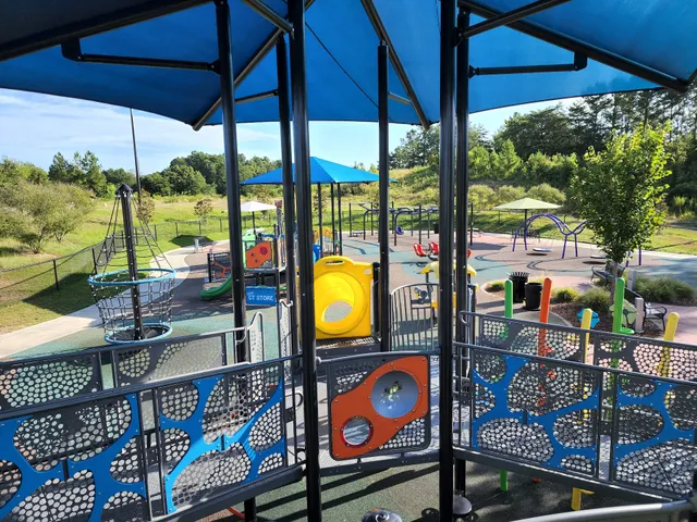 Explore Playground & Splashpad