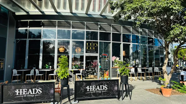 Half Pint Kitchen + Bar