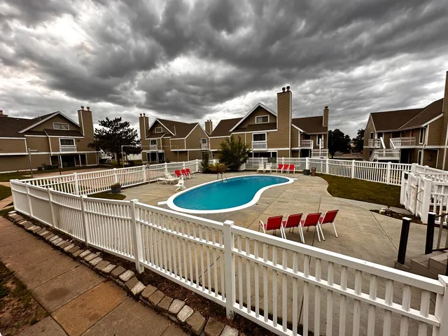 Hawthorn Suites by Wyndham Wichita East