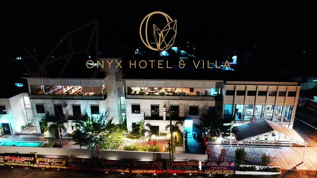 Onyx Hotel & Villa