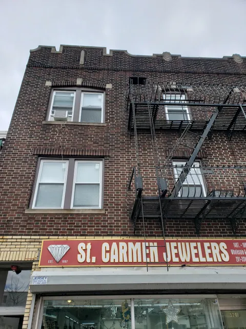 St Carmen Jewelers