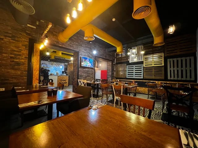 Restaurant The House - الحوش