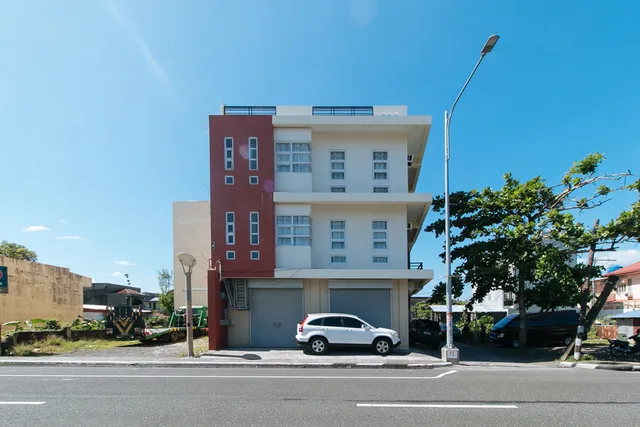 RedDoorz @ Golite Washington