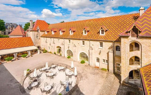 Domaine du Château de Bournel ( Hotel, Golf, Restaurant ) Franche Comté