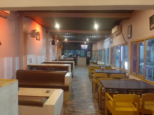 Indian cafe & Restaurant