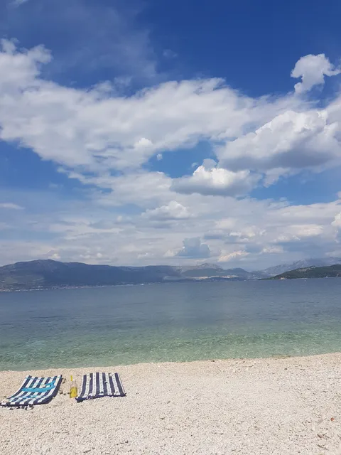 APARTMANI MARINOVI DVORI