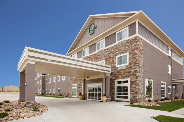 GrandStay Hotel & Suites Valley City